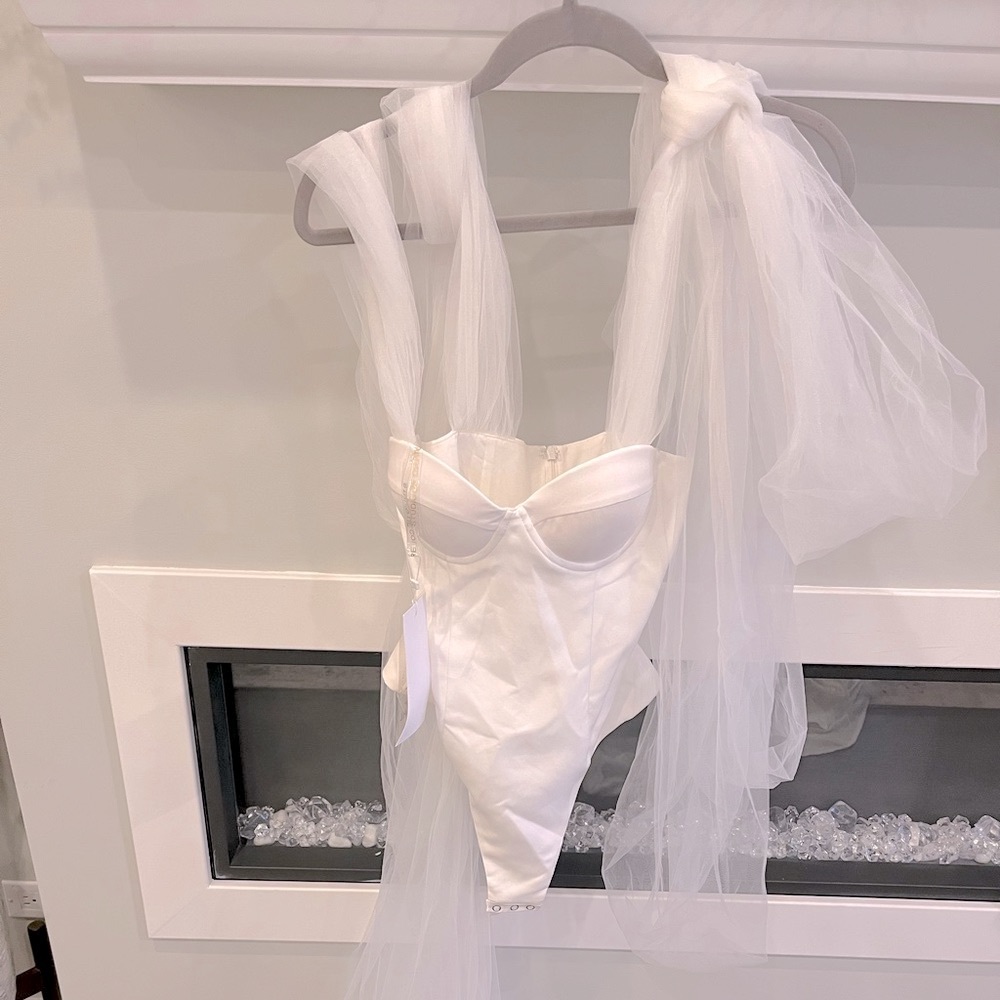 Etsy Bodysuit with Tulle Tied Straps NWT Size 4 Never Worn!